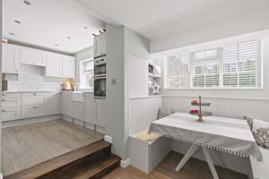 Photo 7- click for photo gallery